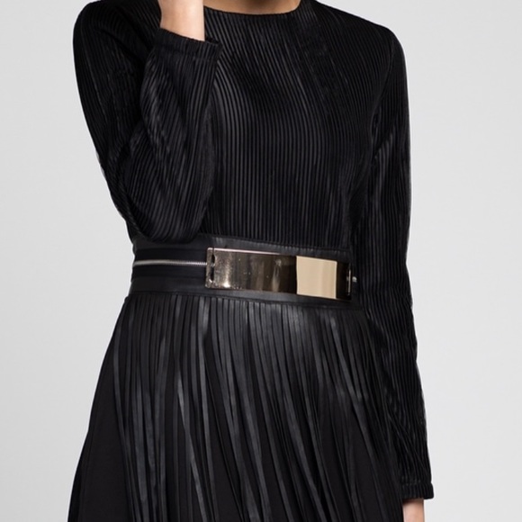 Dress size XS New without tags - Picture 2 of 8